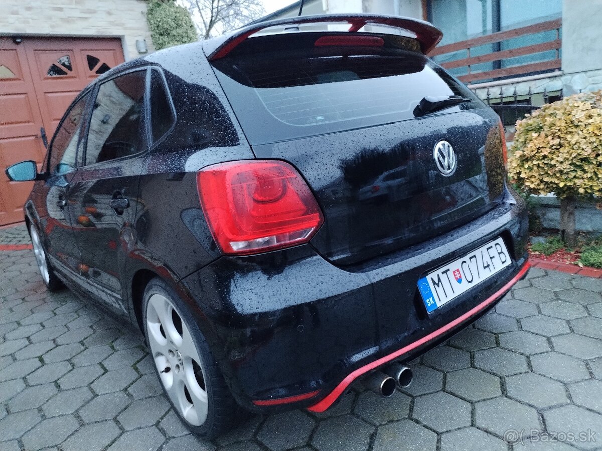 Volkswagen Polo 1.6 TDI Highline - 3