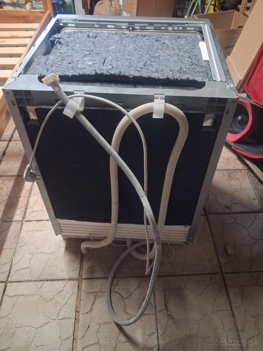 Umývačka riadu BEKO - 3