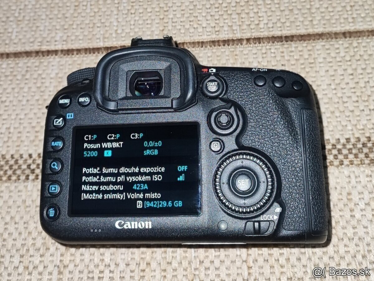 Canon EOS 7D mark II - 3