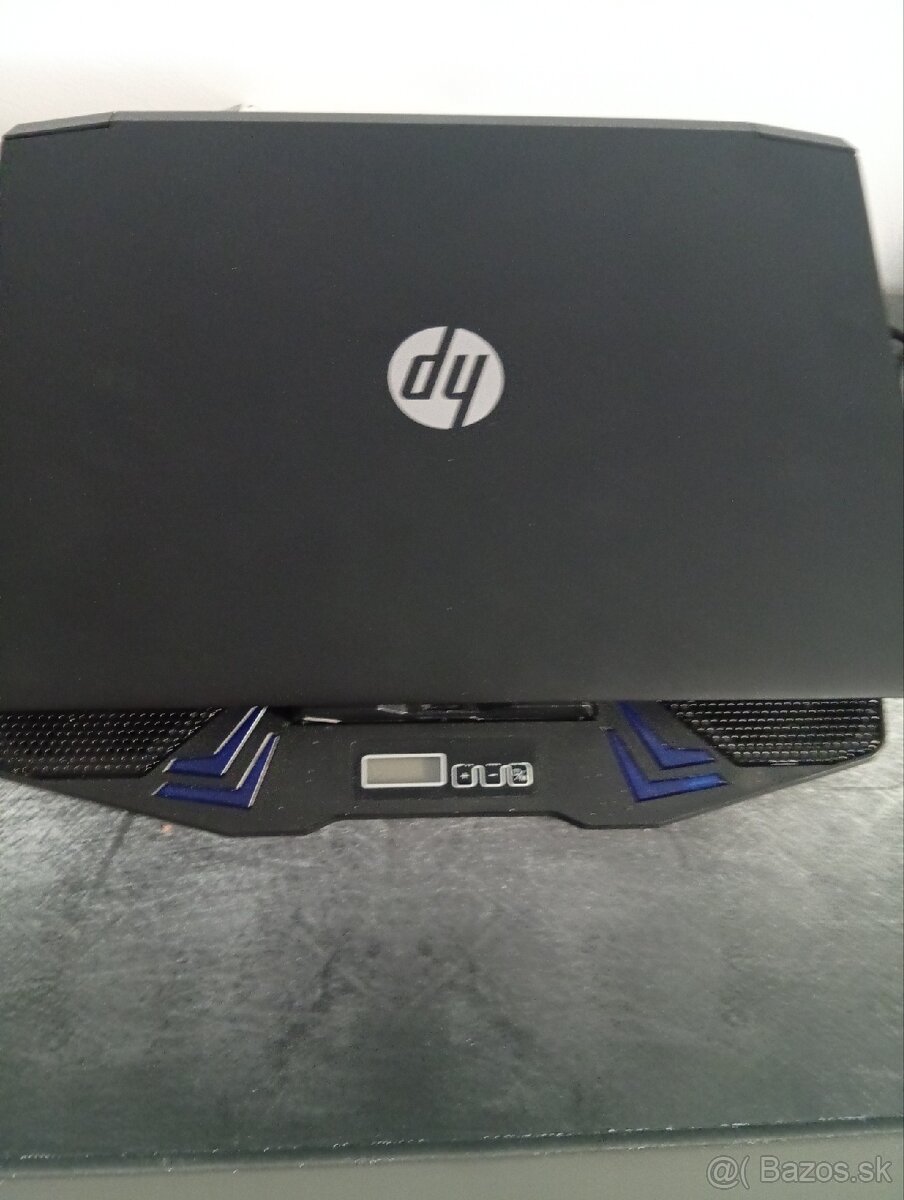 HP PAVILION GAMING 15 aj s plným príslušenstvom - 3