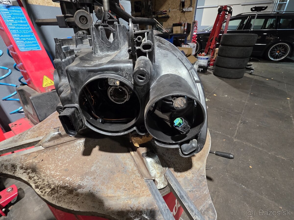 SVETLO SUPERB 2 PRED FACELIFT - 3