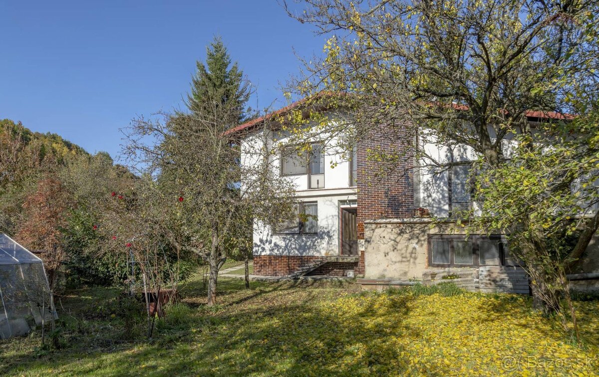PREDAJ: Veľký rodinný dom na výnimočnom mieste 218m2, Banská - 3
