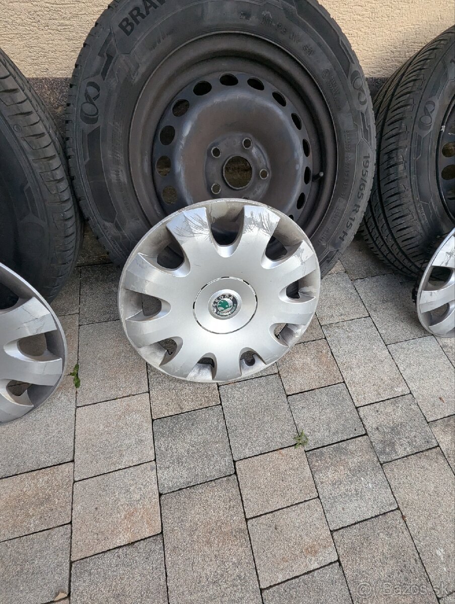Predám kolesá zo Škody Octavia 2 . 195/65/R15 H - 3