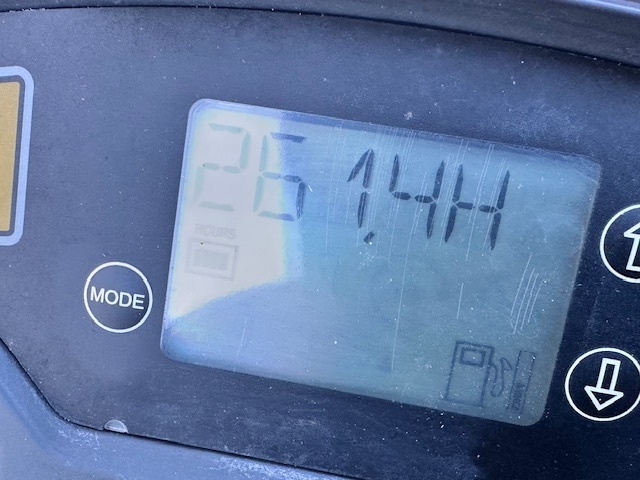 Traktorová kosačka Castel Garden XHTY 240 4WD - 3