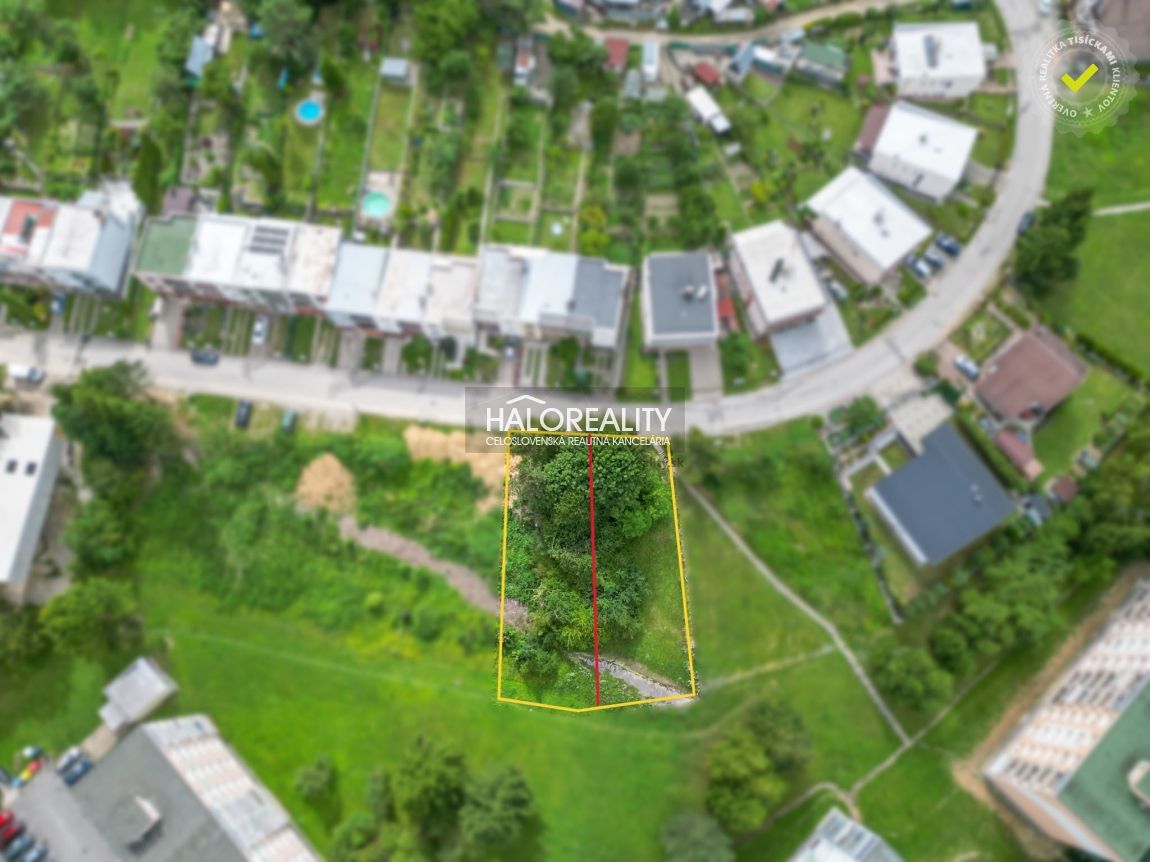 HALO reality - Predaj, pozemok pre rodinný dom 482 m2 Pova - 3