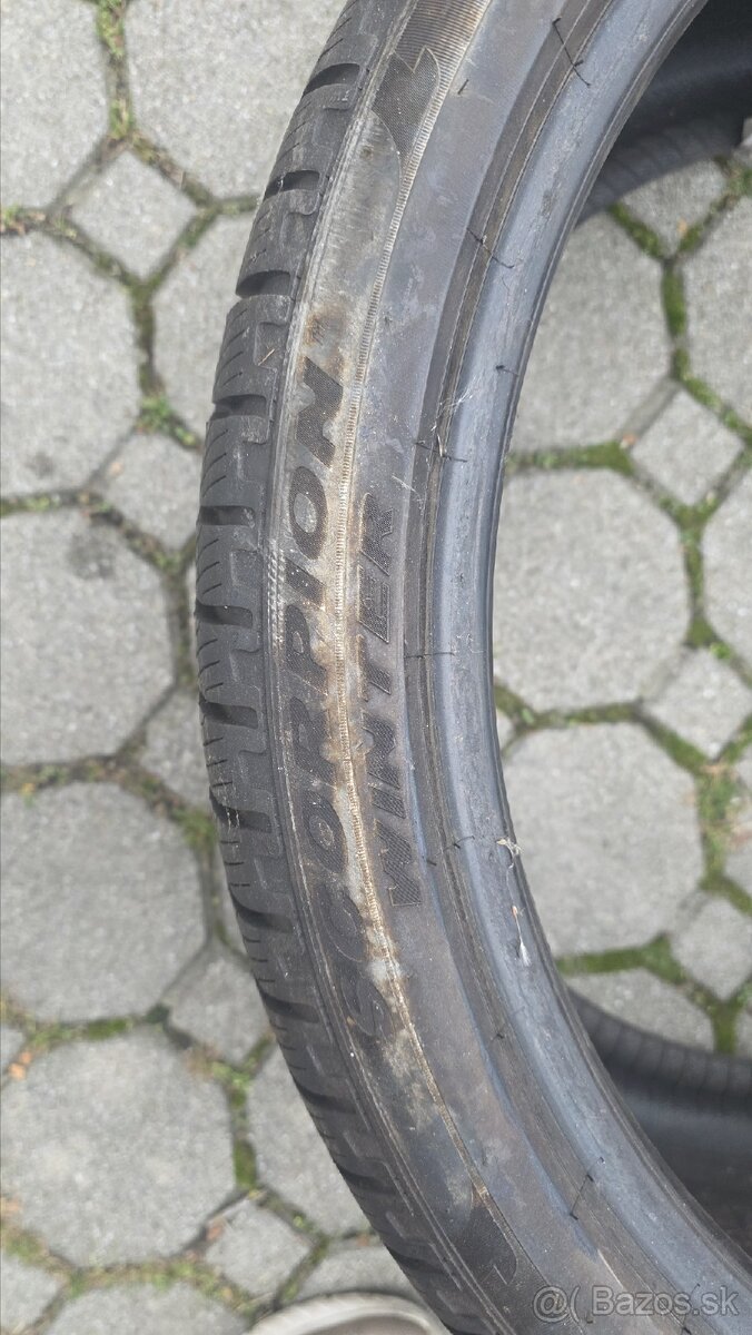 PIRELLI Winter SCORPION 315/30R22 104V - 3