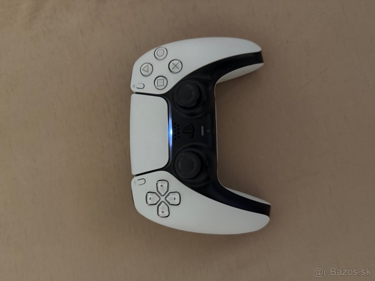 Predám alebo vymením ps5 slim 1TB s mechanikou - 3