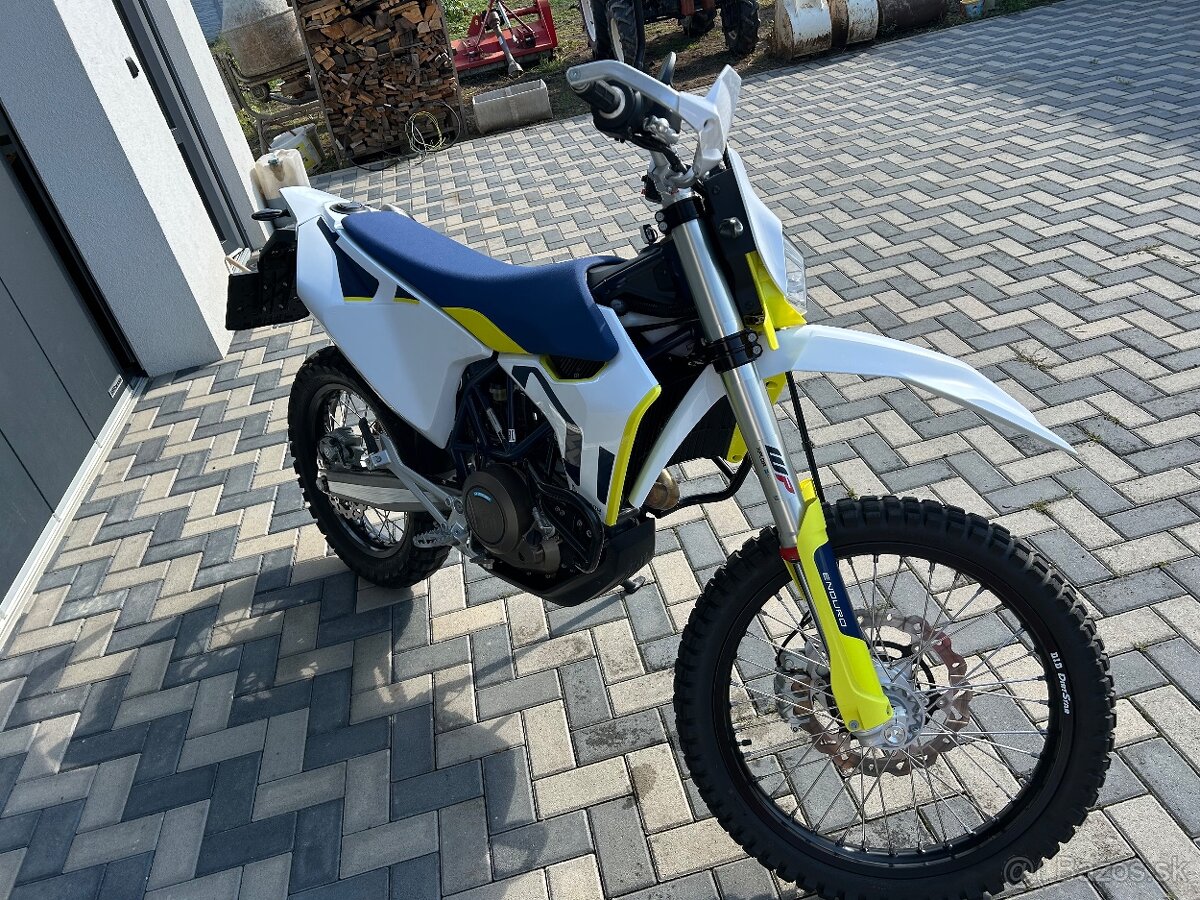 Husqvarna 701 enduro - 3
