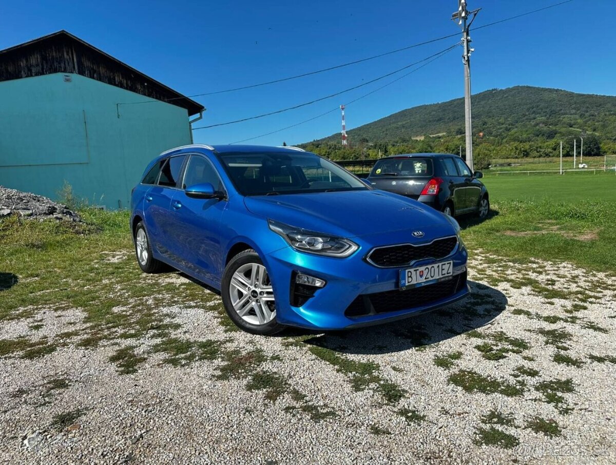 KIA Ceed SW 1.6 CRDi Gold - 3