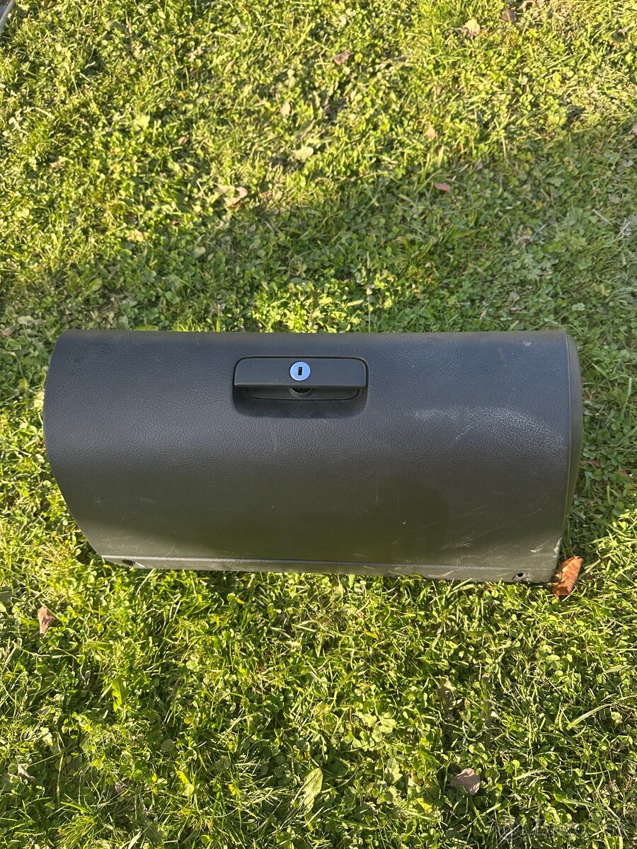 Vrch palubovky,stratový panel,PP tapacir, kastlik - 3