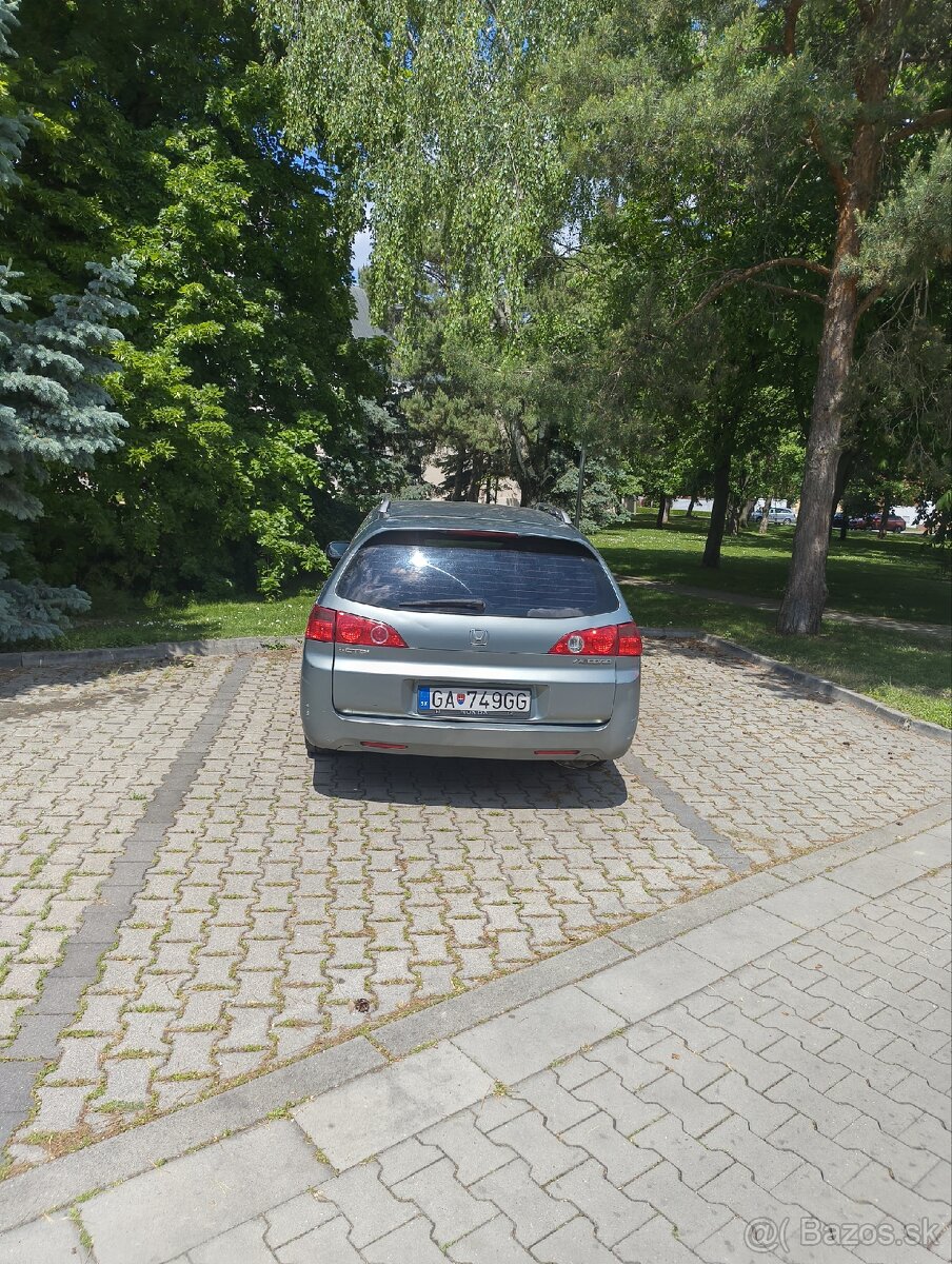 Predám Honda Accord 2.2cdti - 3
