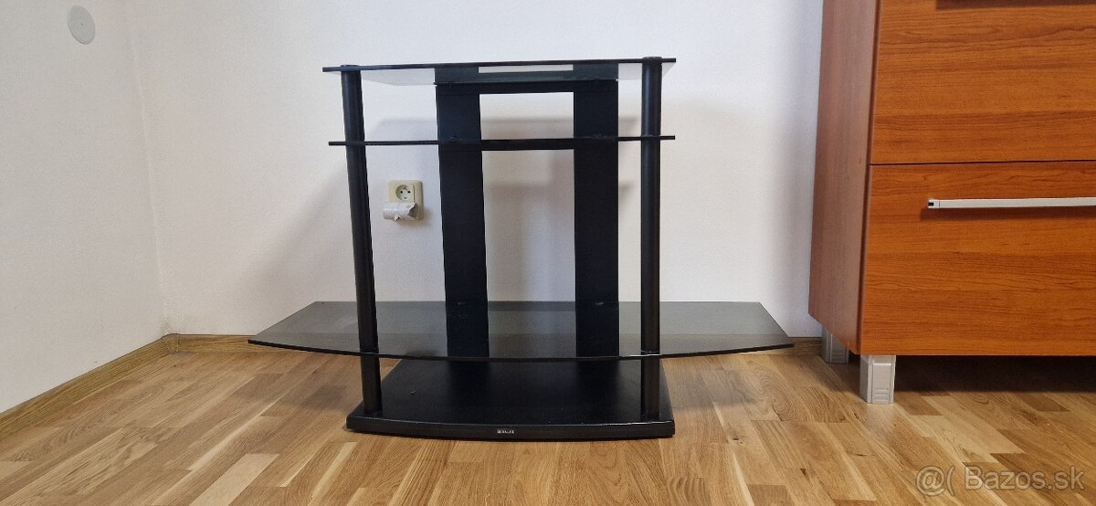 Sklenený TV stolík - 3