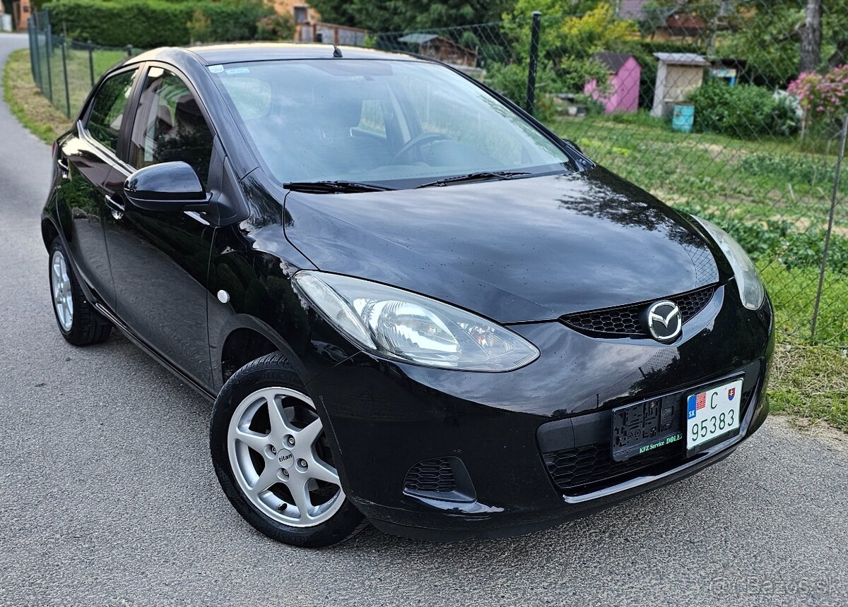 Mazda 2 1.3i TE - 3