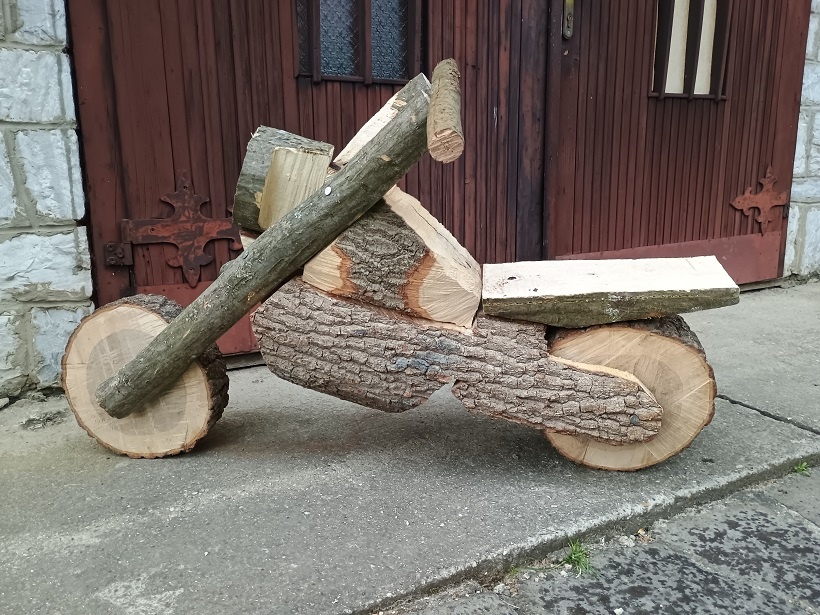 Drevený klát. - 3