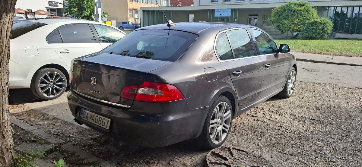 Škodu Superb II 2.0 TDI 103kw - 3