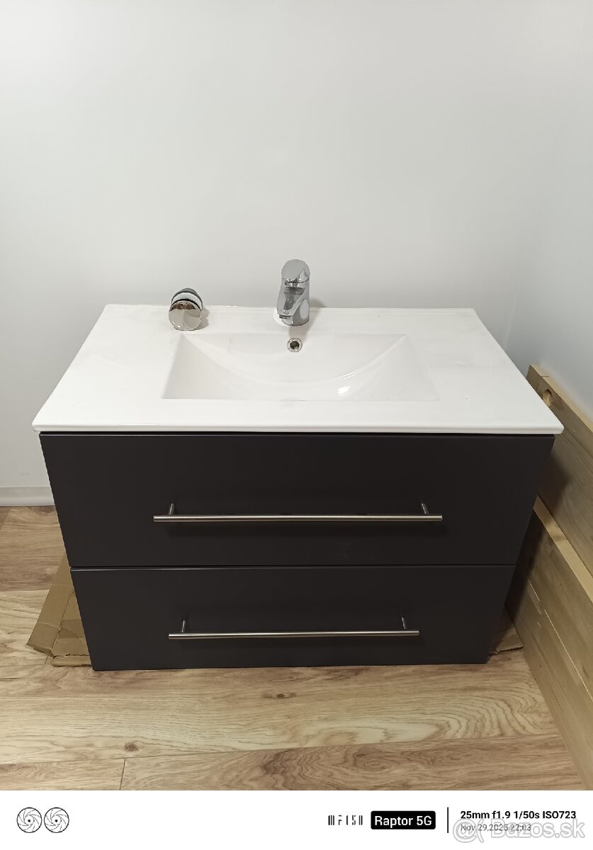 Kúpeľňová zostava - 3