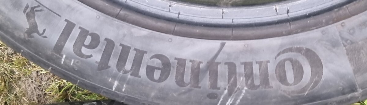 Predam pneu Continental 225/50R17 - 3