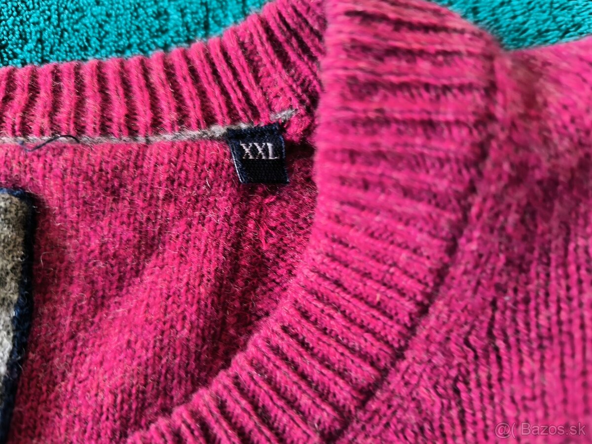 Sveter McNeal (3) - 3