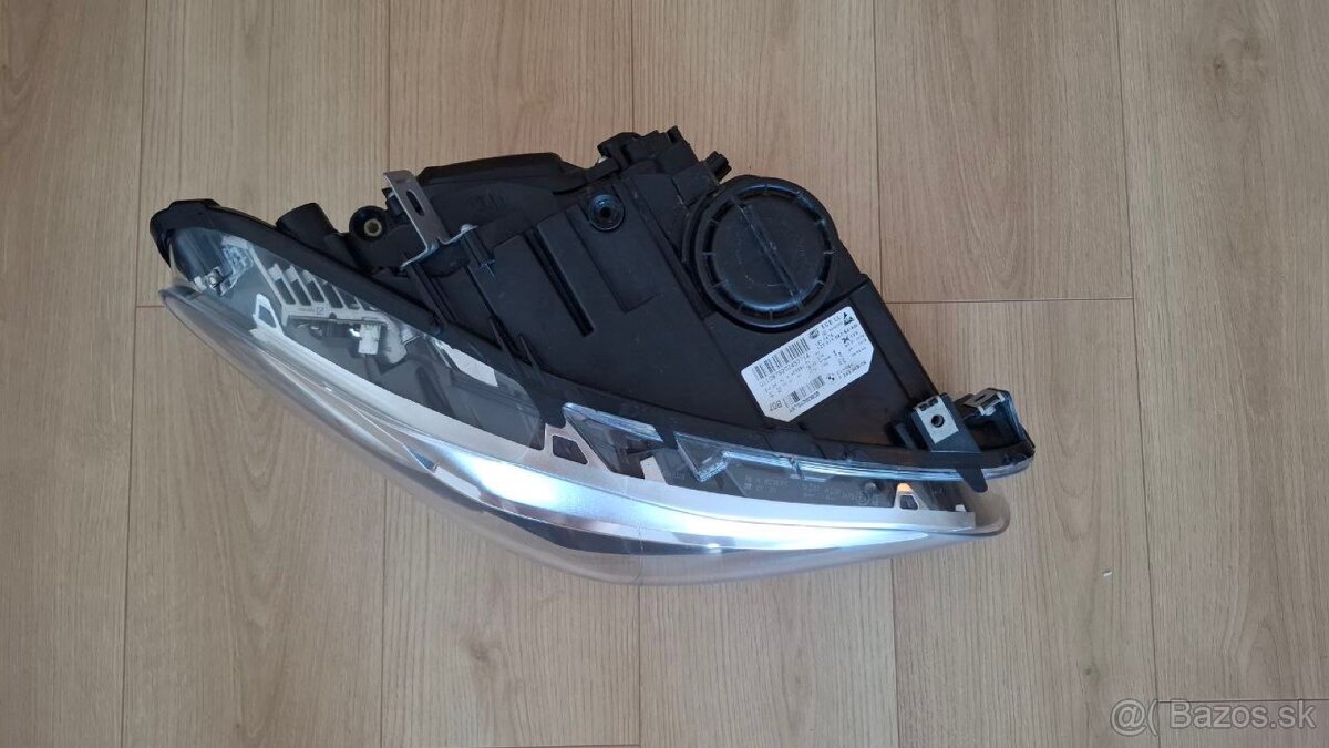 Bmw f10/f11 svetlo - 3