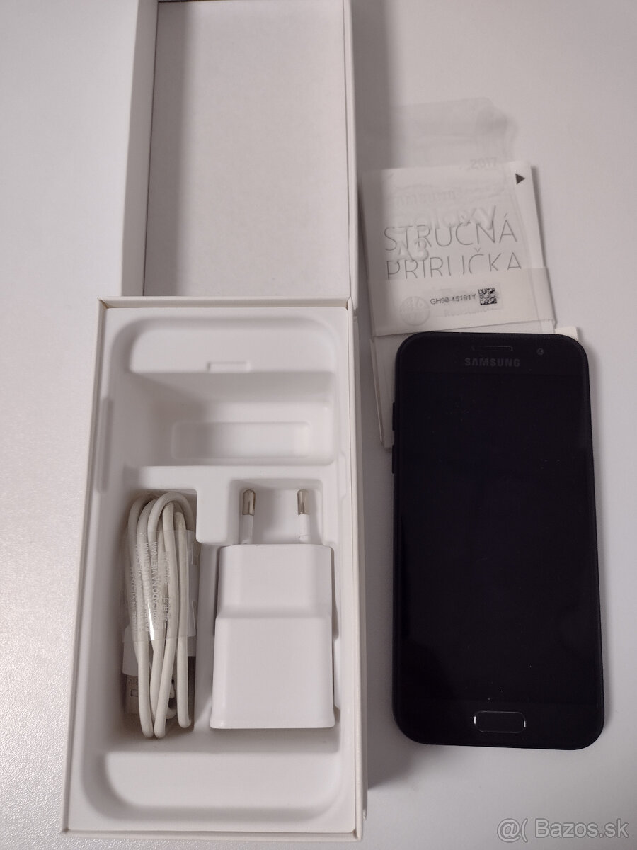 Samsung A3 2017 - 3