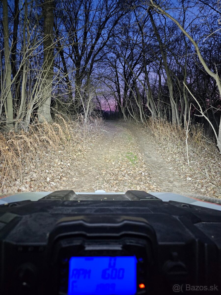 Predám buginu Polaris RZR 200