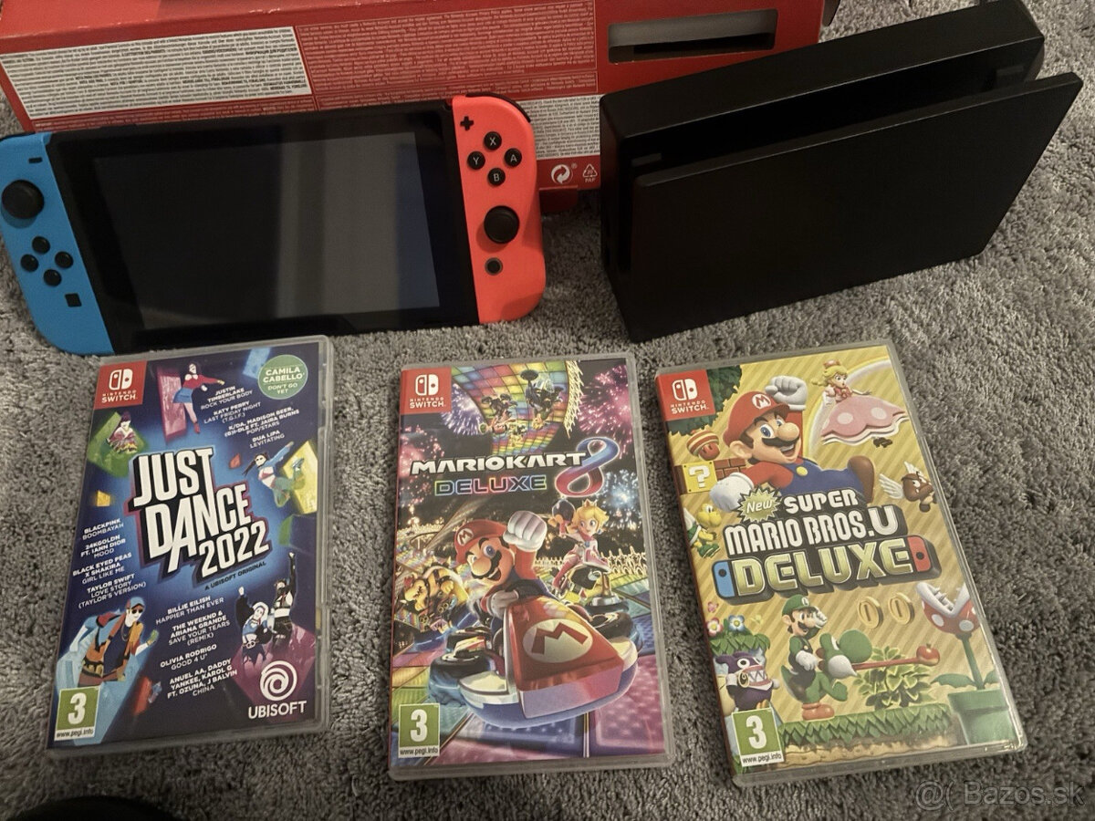 Nintendo Switch s hrami a príslušenstvom - 3