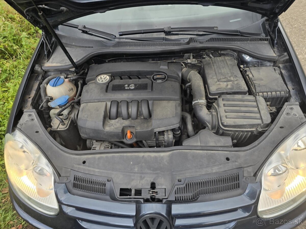 Wolkswagen golf5 - 3