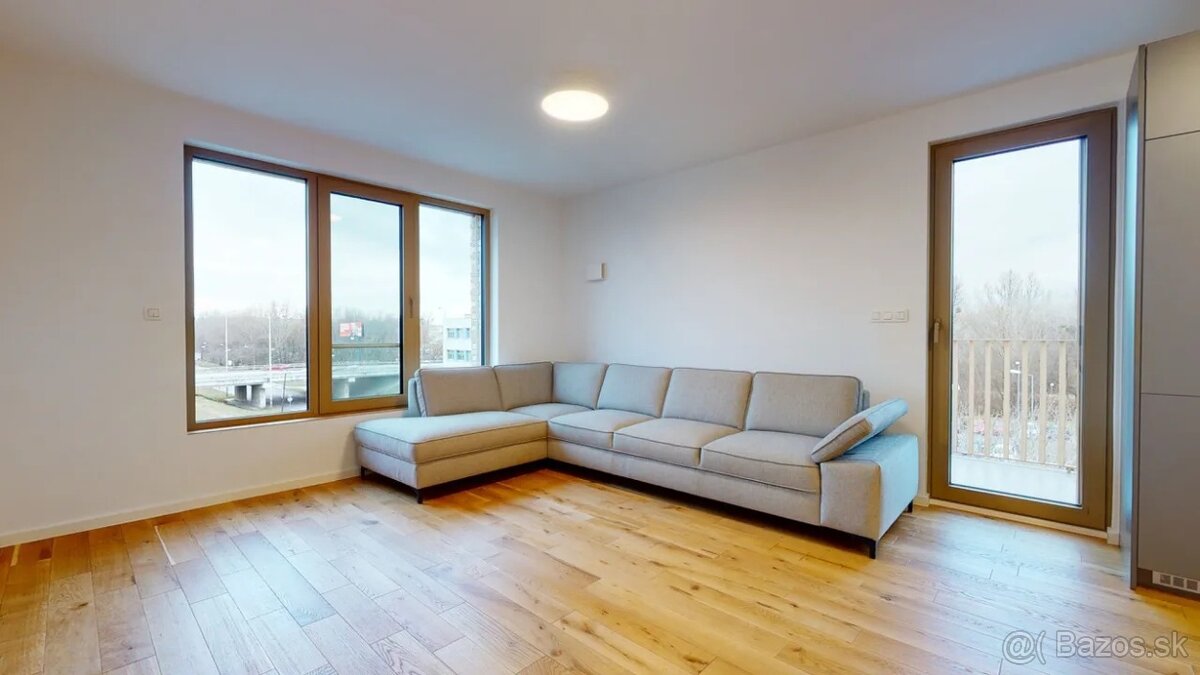 Realitný kancelária REALADR s.r.o. - 3