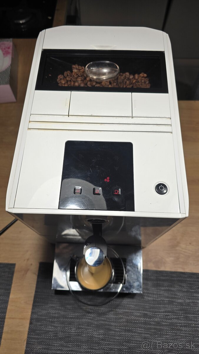 Kávovar Jura A100 - 3