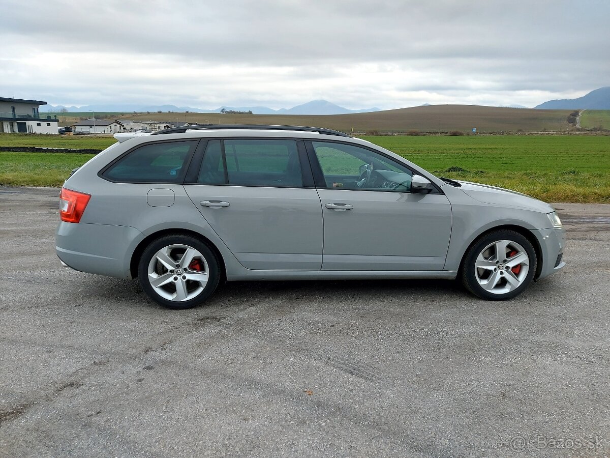 Škoda Octavia Combi 2.0 TDI DPF RS DSG - 3