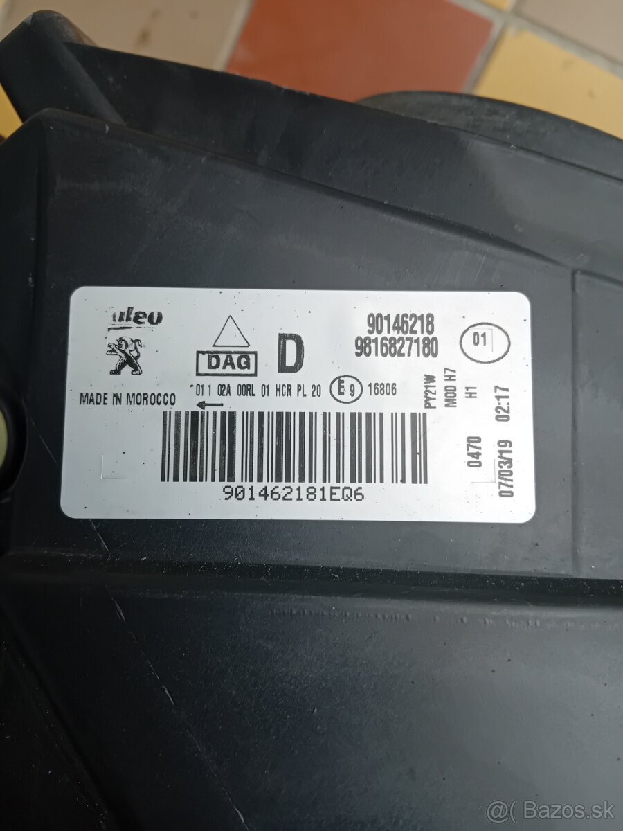 Svetlo Peugeot Rifter prave s Led - 3