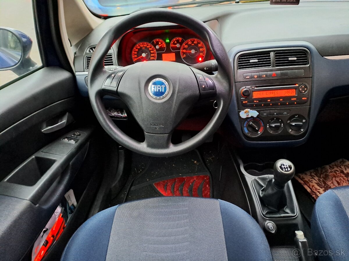 Grande Punto 1.3 JTD - nová STK 10/2027 - 3