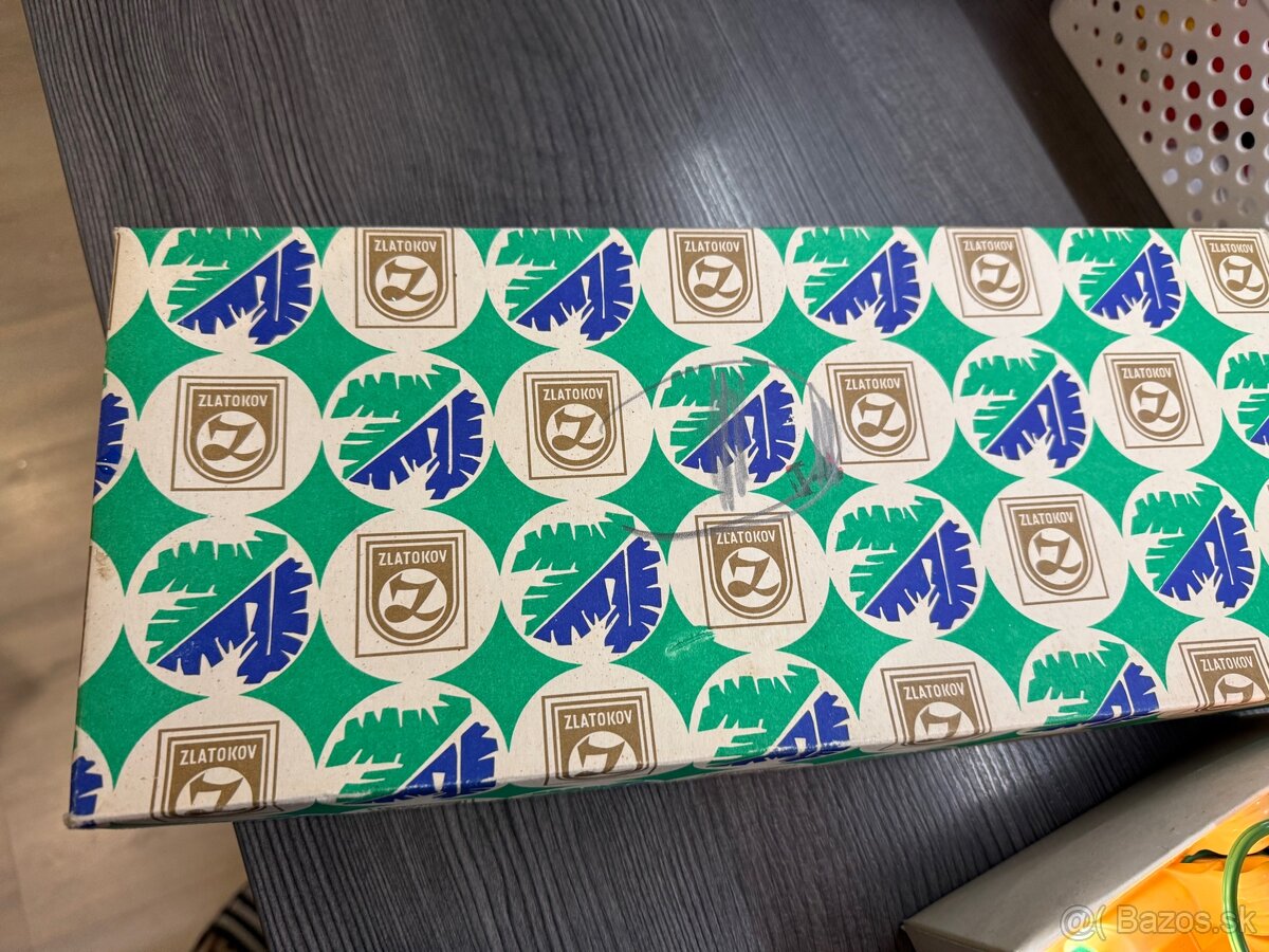 Retro sviečky +nahradne - 3