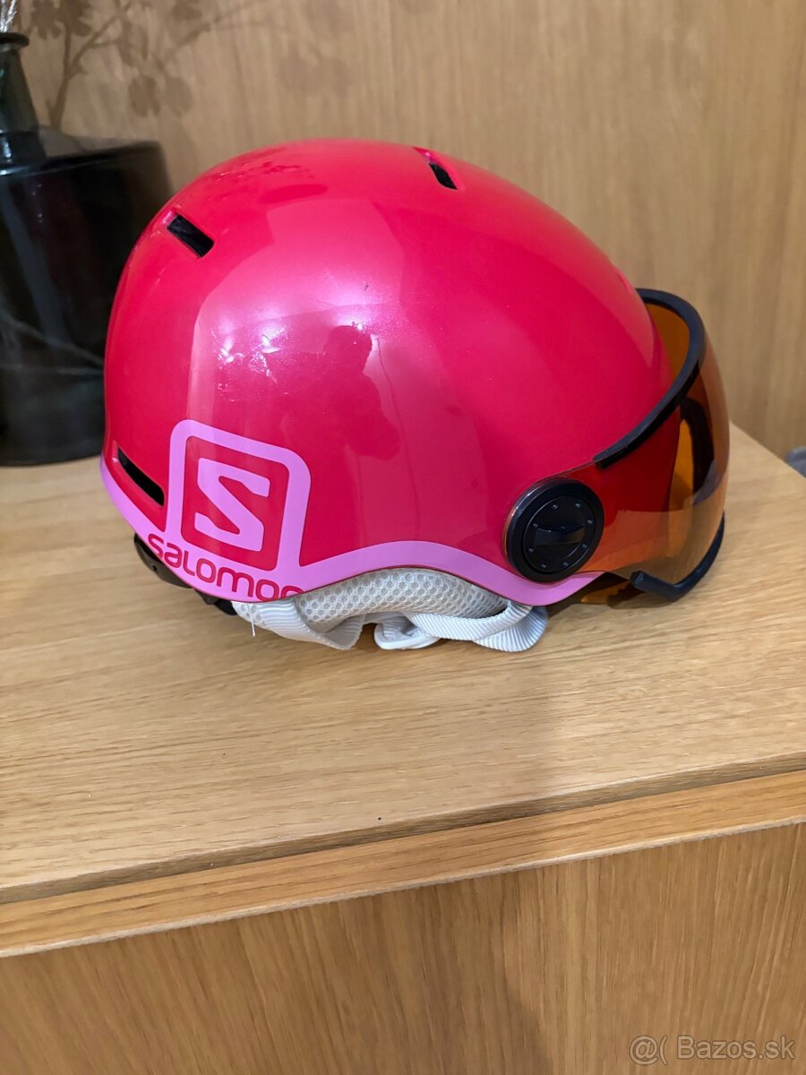 Dievčenská lyžiarska helma so štítom - 3