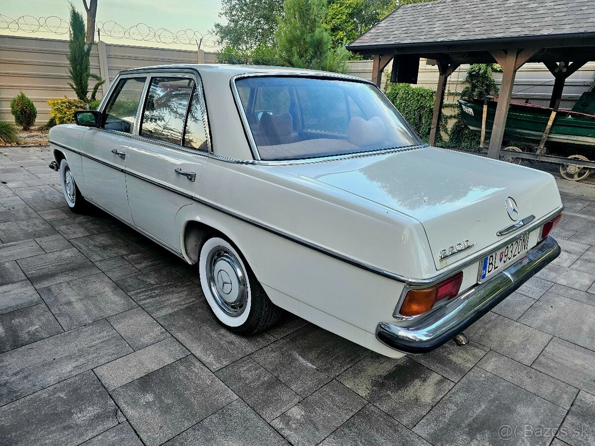 Mercedes-Benz w115 - 3