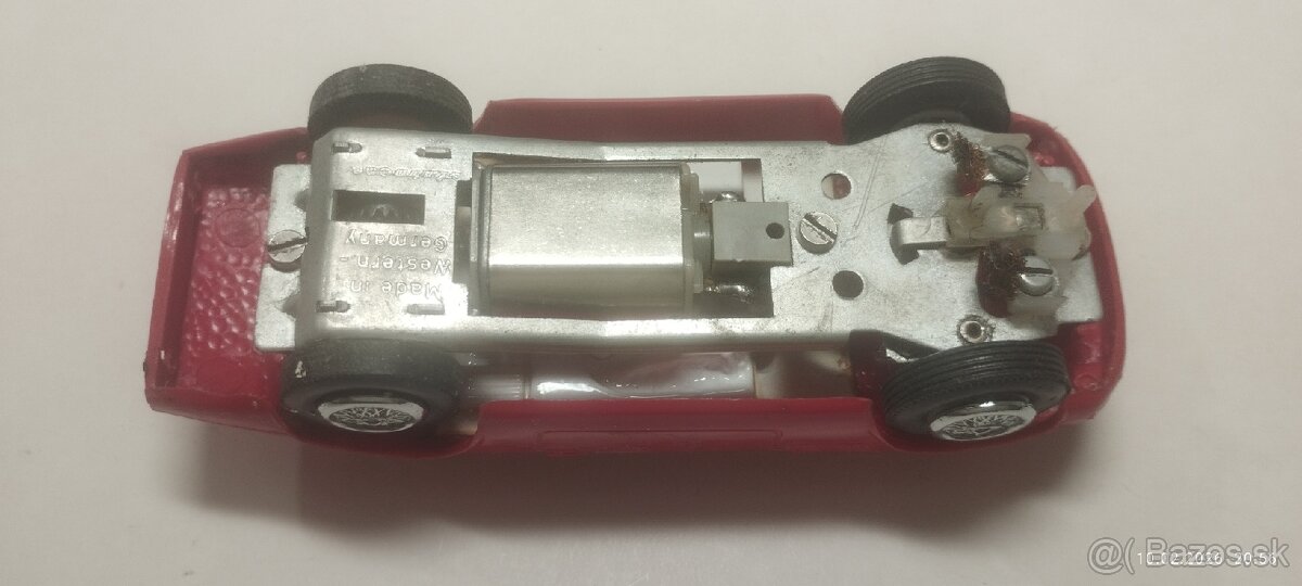 Auto na autodráhu - 3