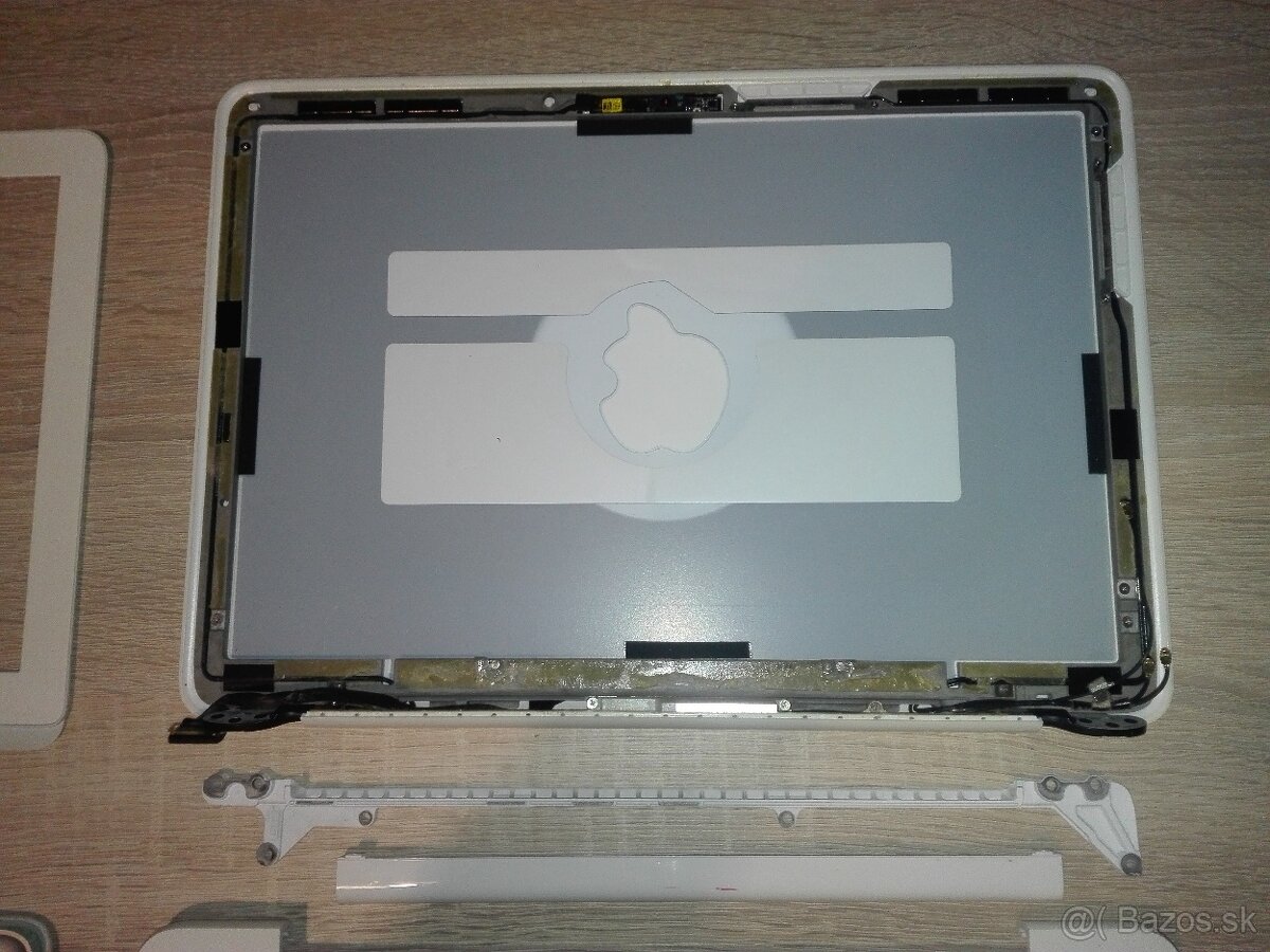 Apple MacBook Air.Mid 2011.A1369. EMC 2469. Diely. - 3