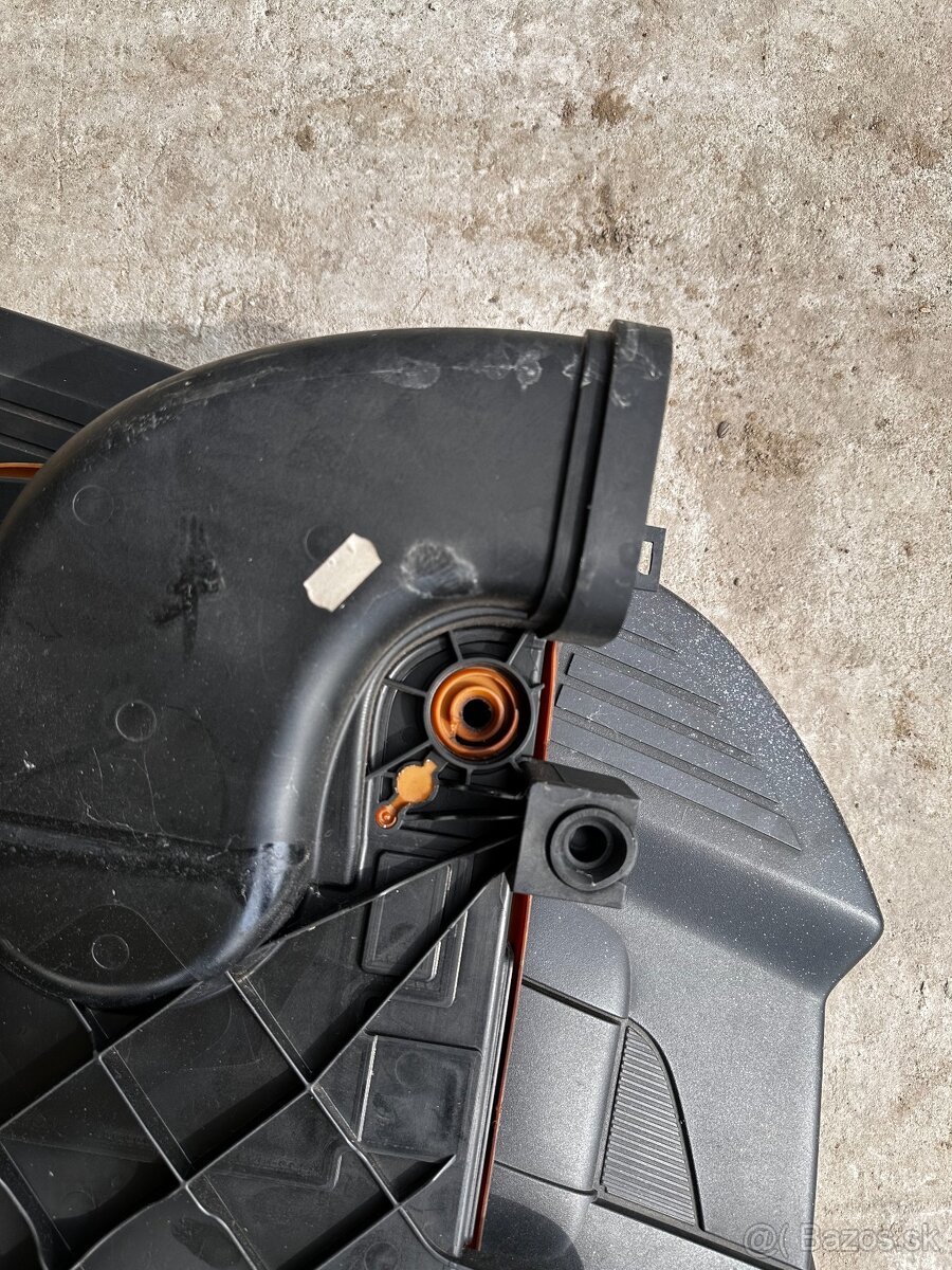 Kryt motora + drziak na vzduchovy filter BMW N57s-220kw - 3