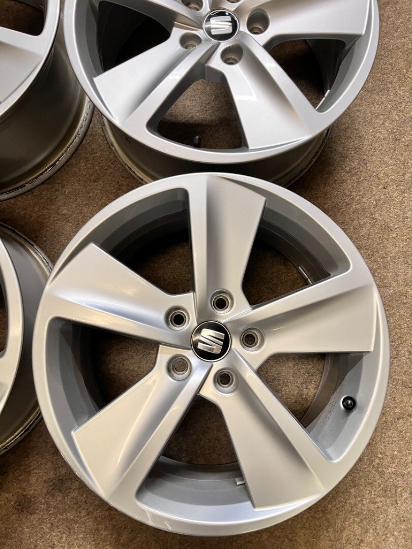 5x112 R17 originál alu disky Seat Leon - ET 51 - 3