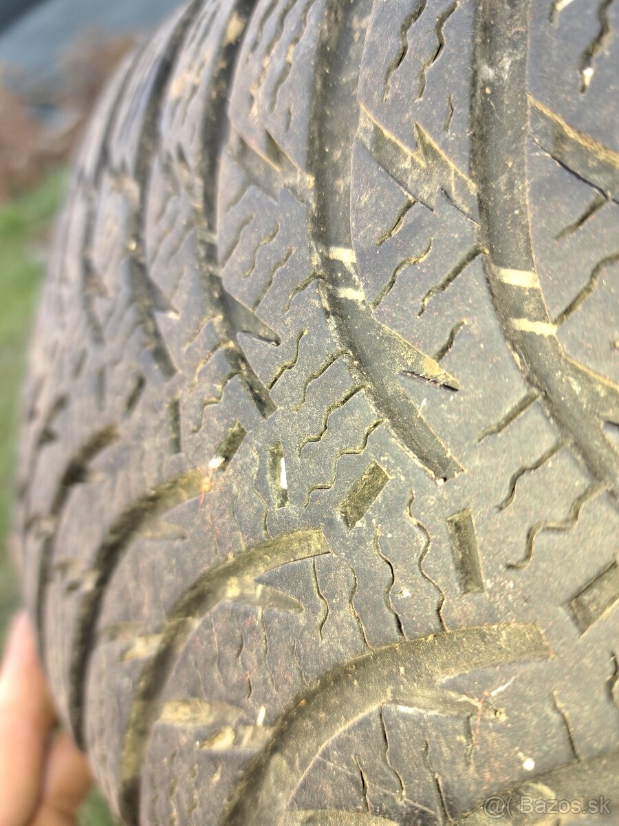 Predám zimné kolesa leon - 3