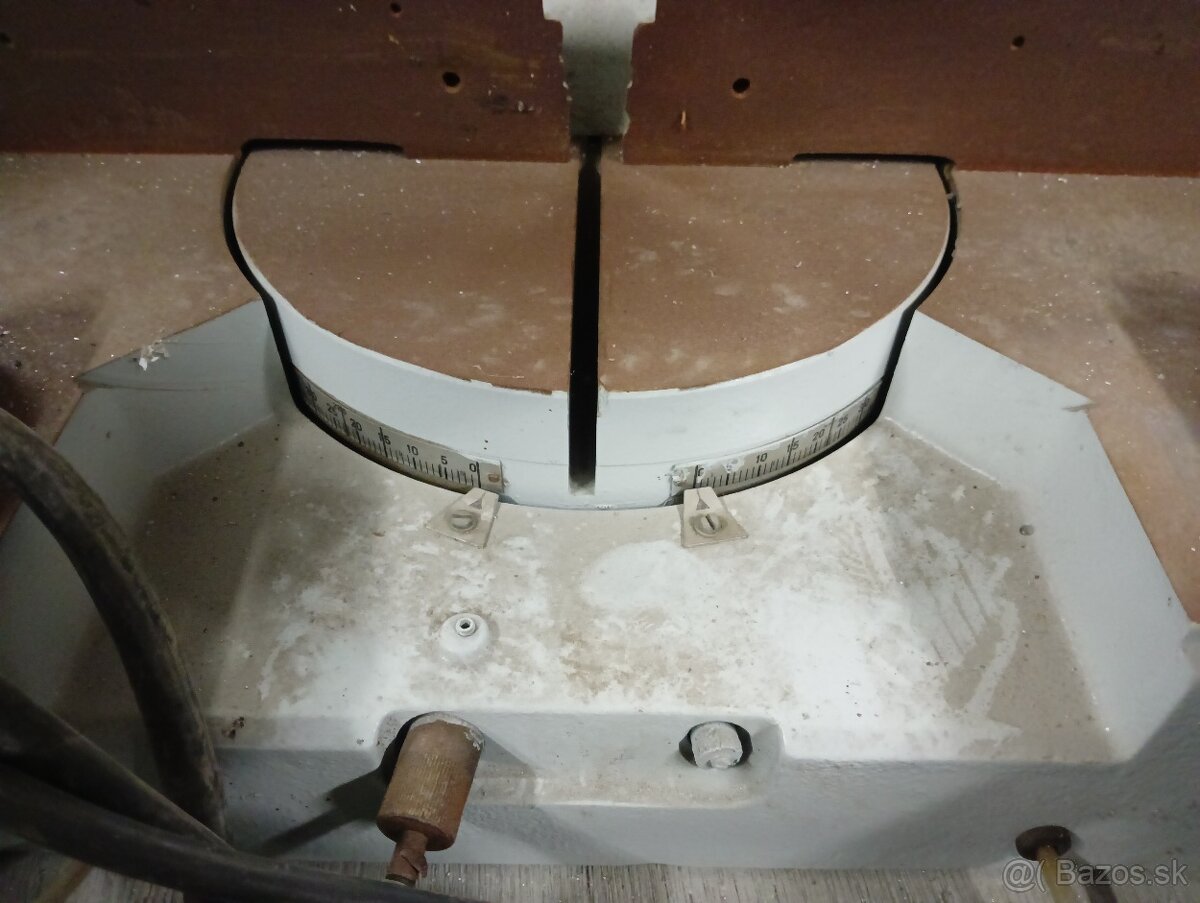 Pokosová pila na hliník a PVC elumatec mgs 72 - 3