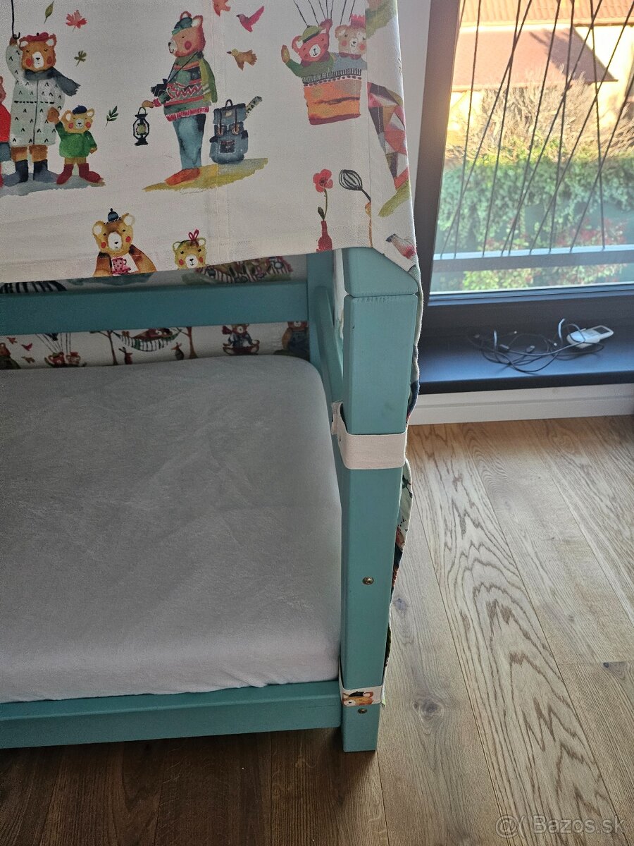 Krásna domčeková posteľ - 3