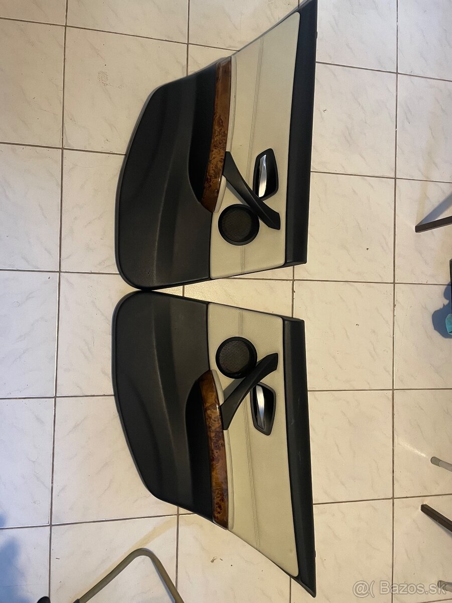 BMW e91 zadne tapacíre - 3