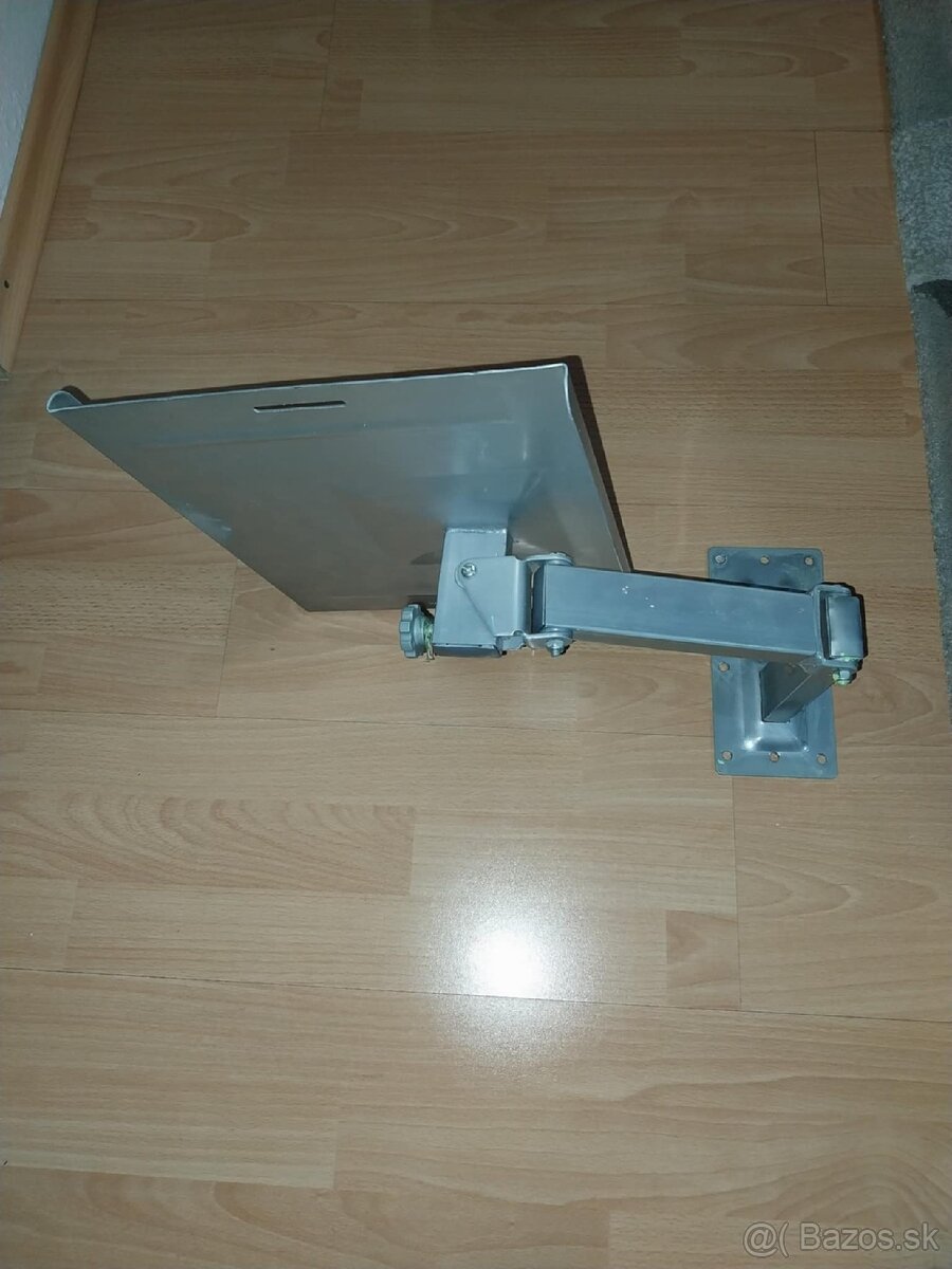 Nástenný držiak TV - 3