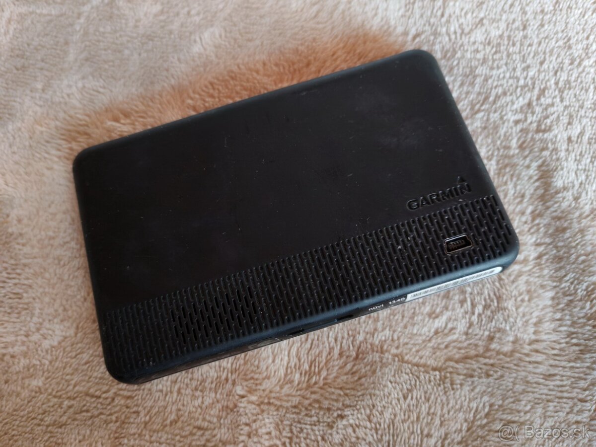 GPS navigácia Garmin 1340T TOP stav - 3