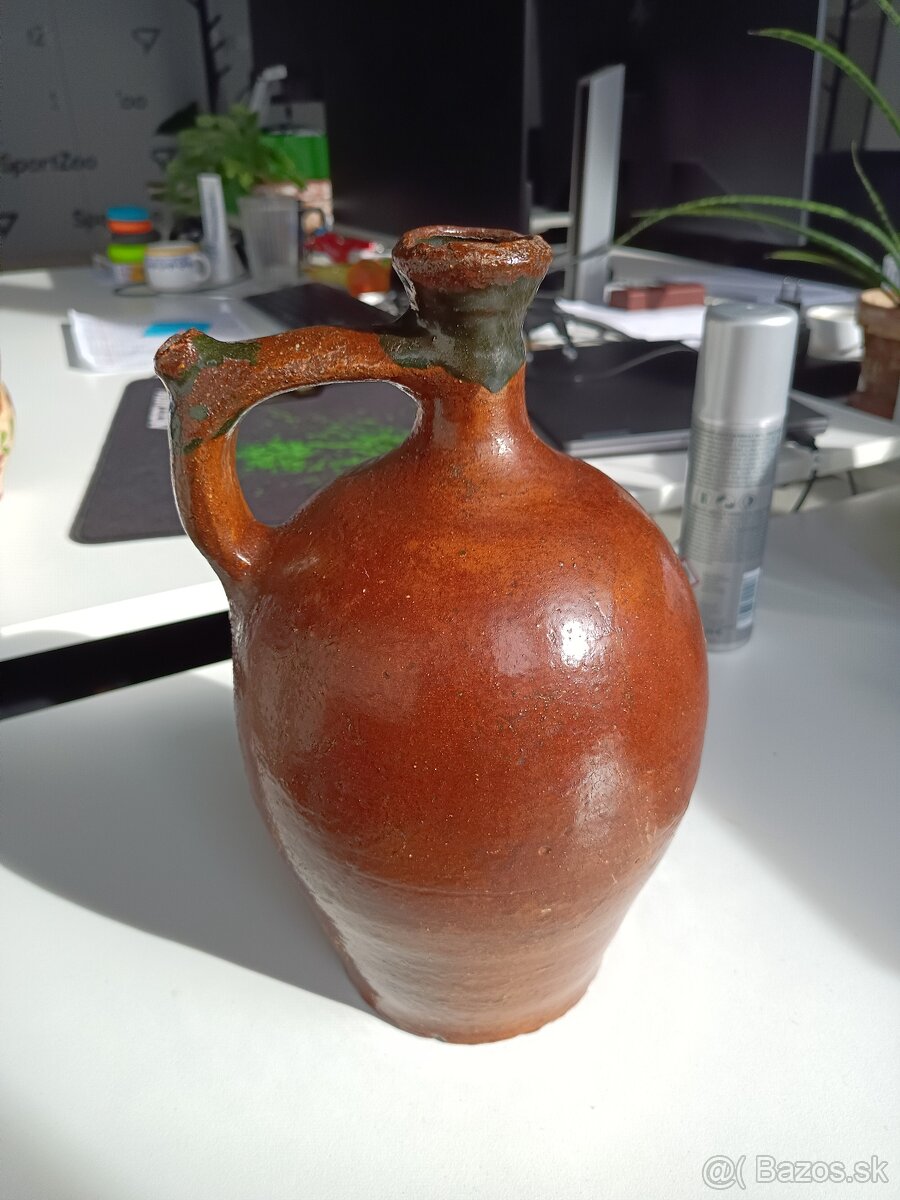 Starý hlinený džbán - 3