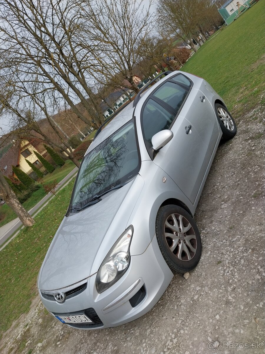 Predám Hyundai i30 CW - 3