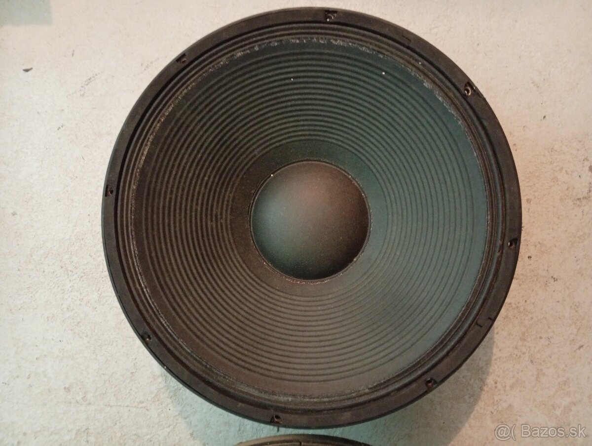 Reproduktory 18" po 40€ - 3