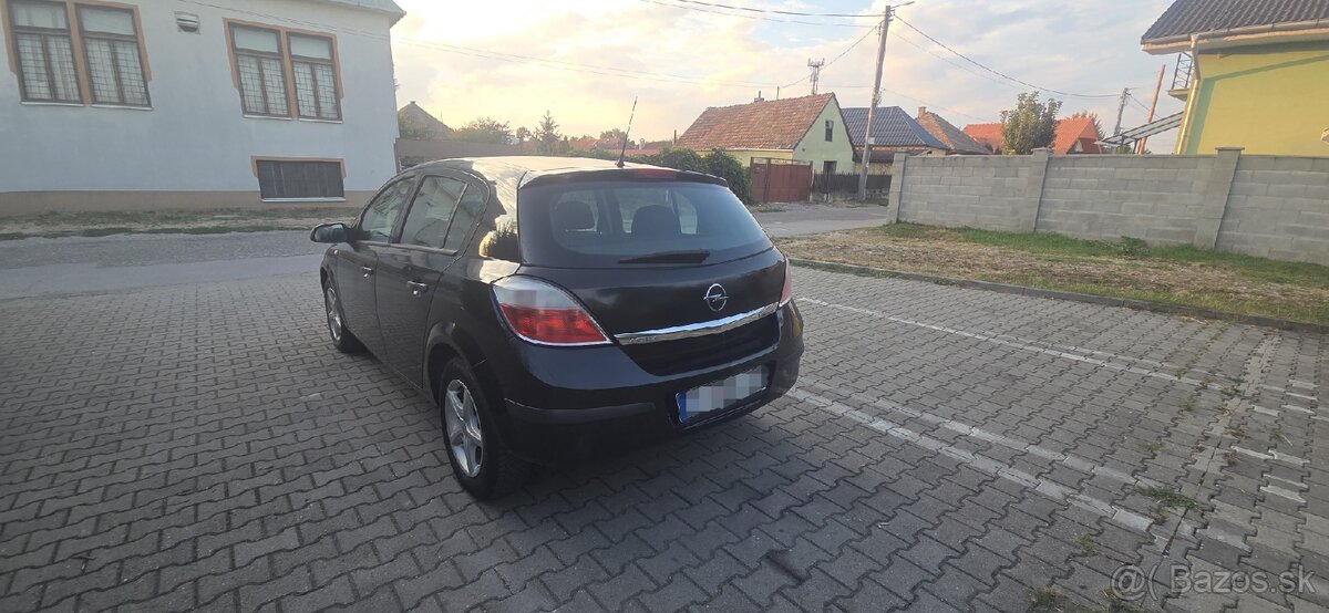 Opel astra h 1.6 - 3