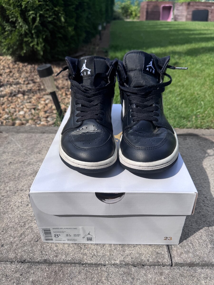 Air Jordan 1 Mid - 3